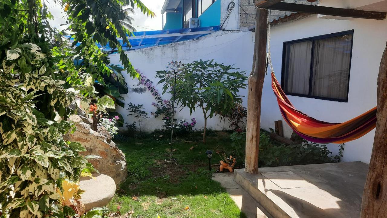Alma De Cedrela Apartment Puerto Ayora  Bagian luar foto