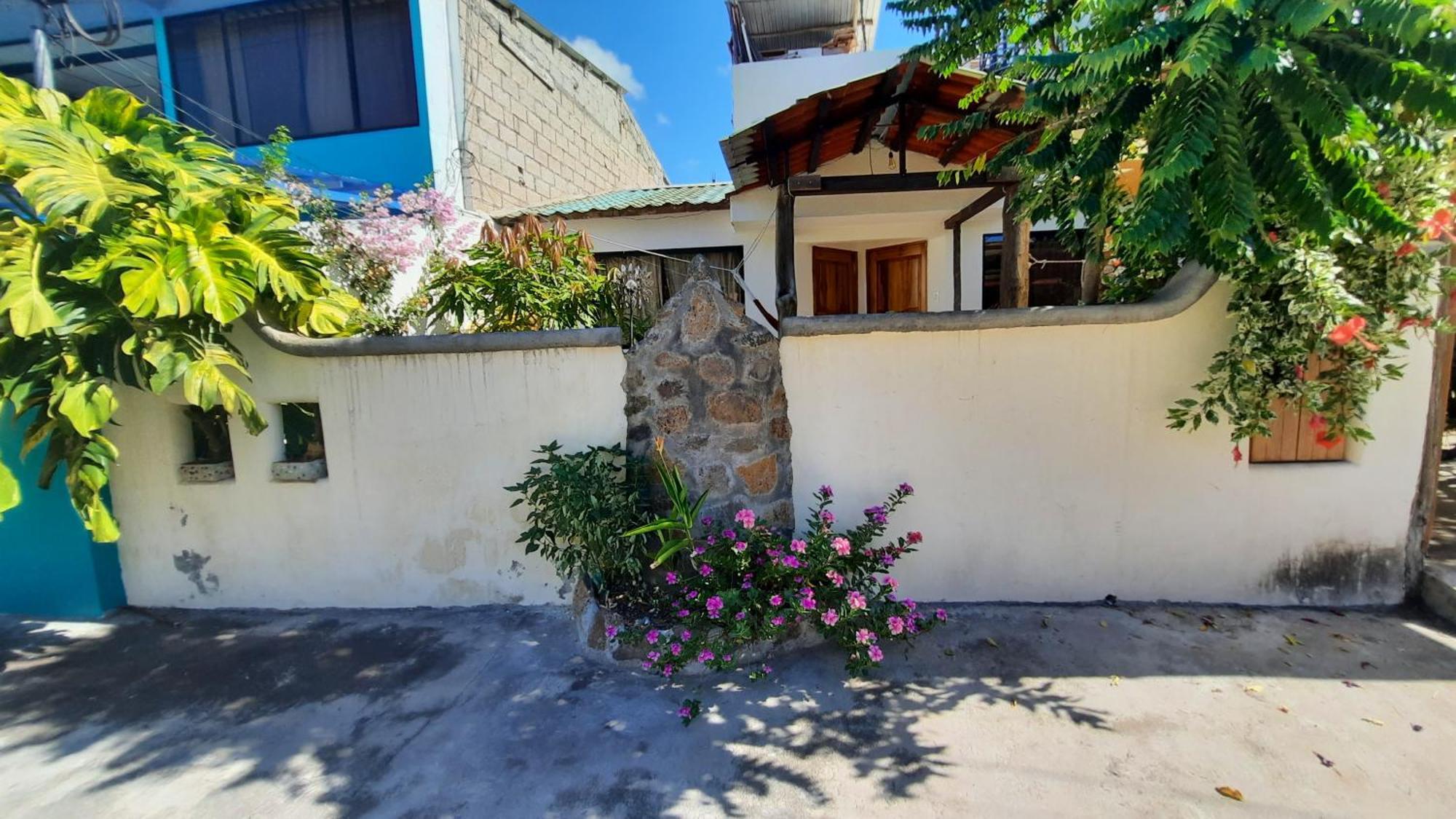 Alma De Cedrela Apartment Puerto Ayora  Bagian luar foto